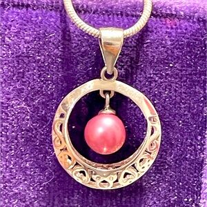 925 Mounted Rose Pearl Necklace EUC